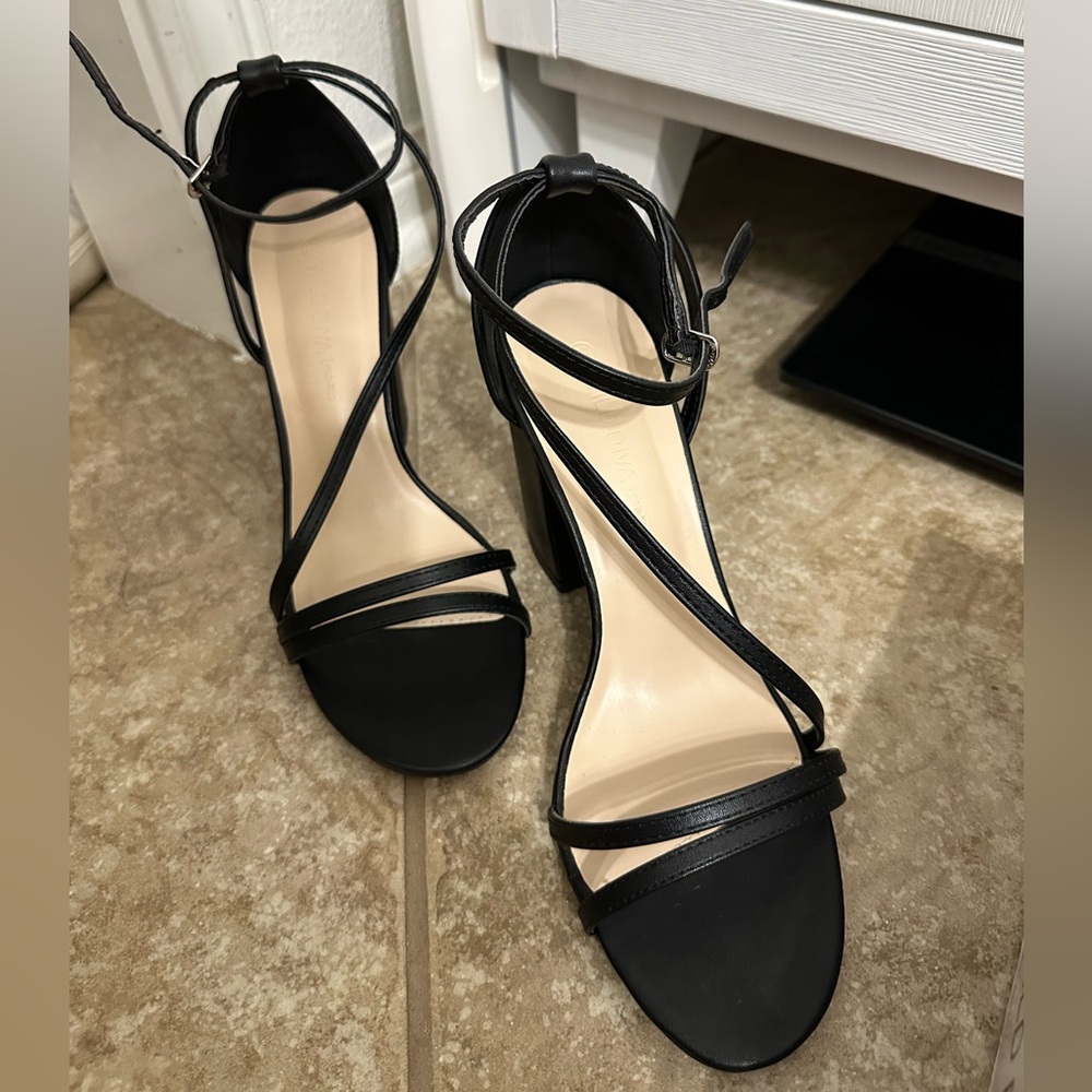 SHEIN Black Strappy Ankle Wrap Block Heel Sandals